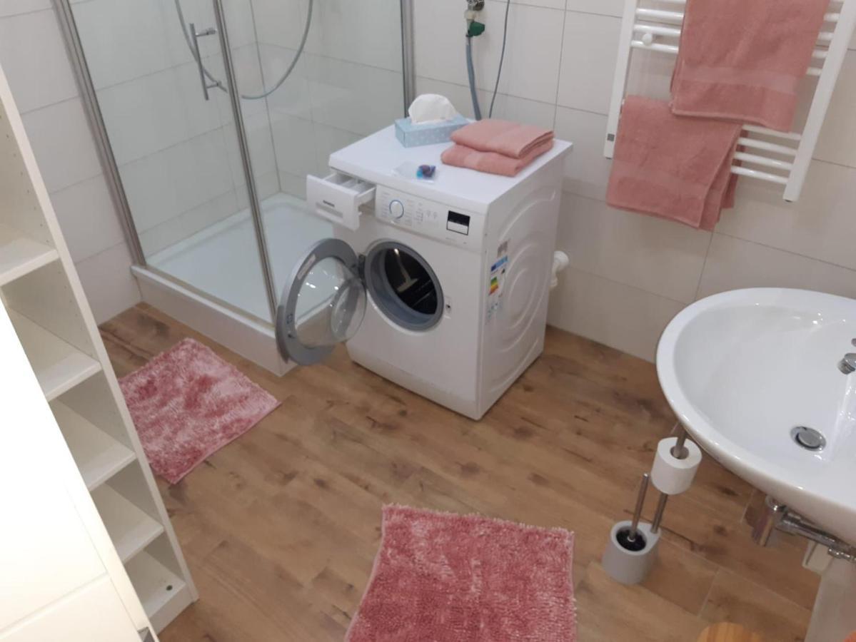 Luxurioese Wohnung Mit Eigenem Garten Augsburg Buitenkant foto